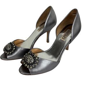 Badgley Mischka Silver Metallic Peep Toe Heels 9M wedding event evening cocktail